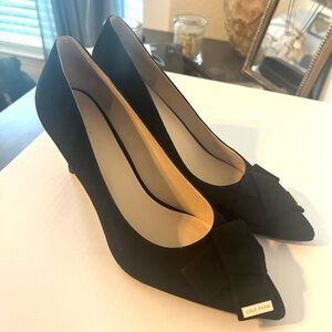 Cole Haan Black Suede Pumps Bow Pointed Toe Gold accent Elegant Comfort